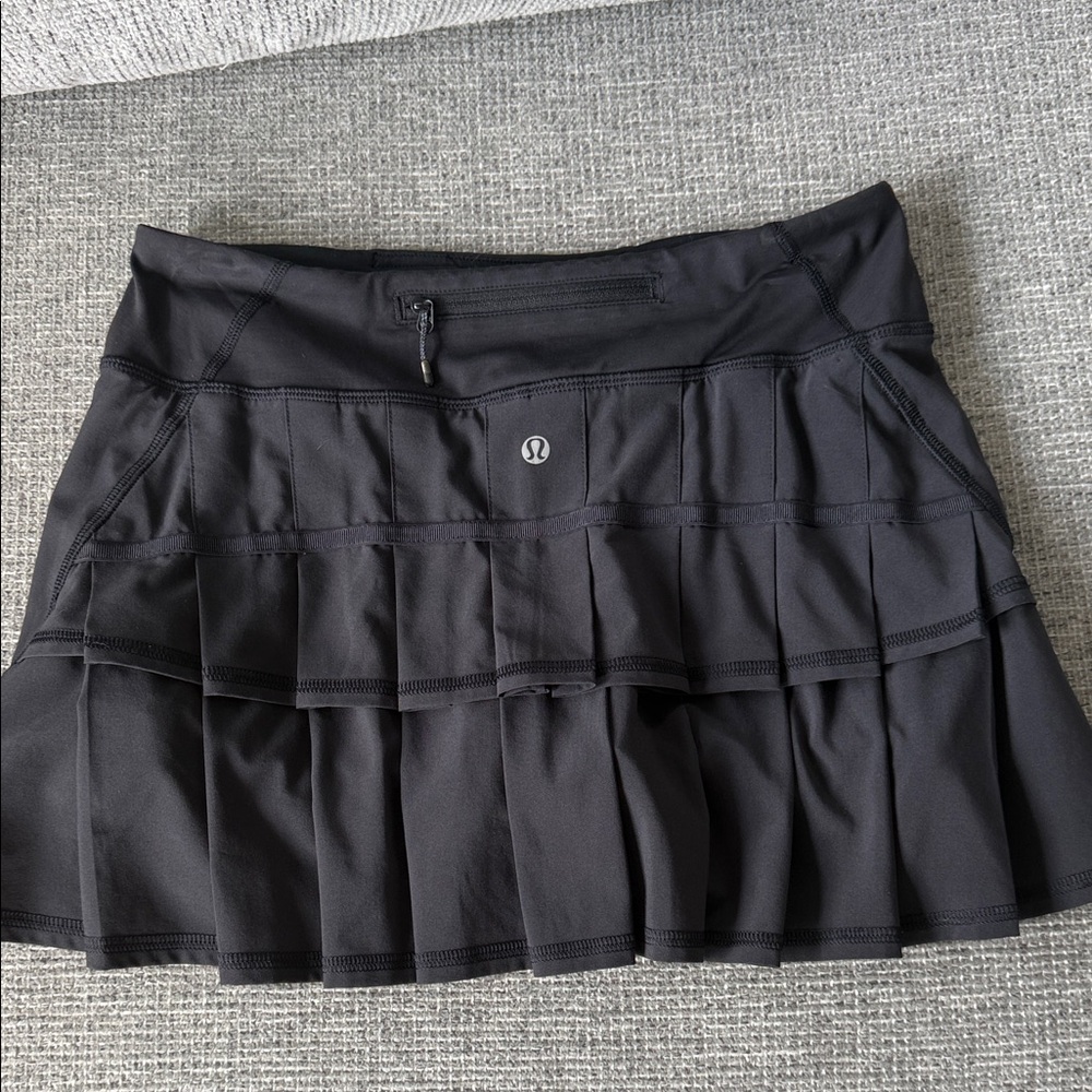 lululemon athletica Black Tiered Skater Skirt